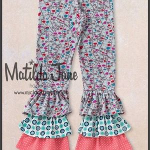 MJC Girls size 10 leggings Bennys